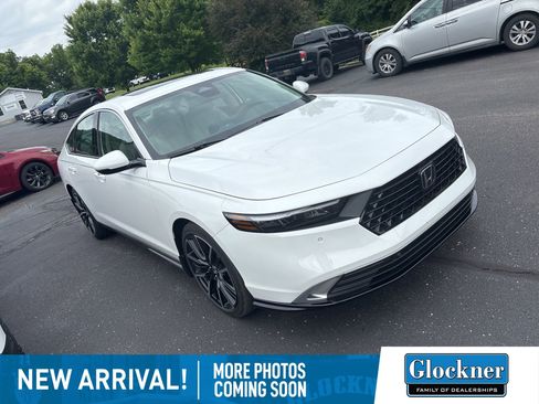 Used 2026 Honda Accord Touring image 3