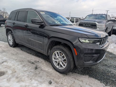 New 2026 Jeep Grand Cherokee Laredo X image 4