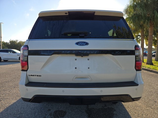 Used 2020 Ford Expedition Max Limited w/ Equipment Group 303A RWD image 4