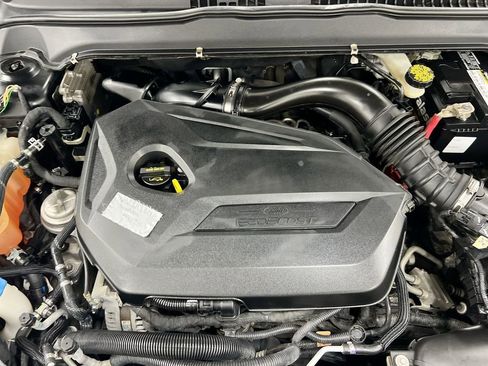 Used 2013 Ford Fusion SE FWD image 23