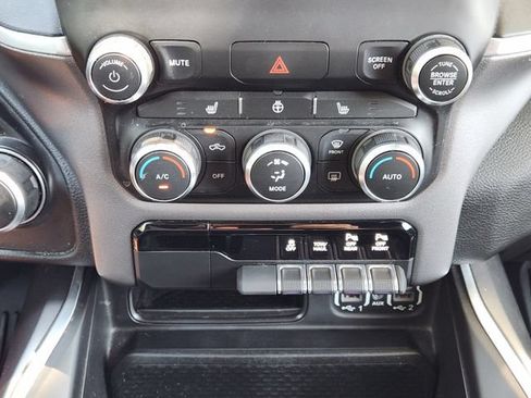 Used 2021 RAM 1500 Big Horn AWD/4WD image 19