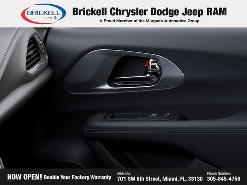 New 2026 Chrysler Pacifica Select image 25