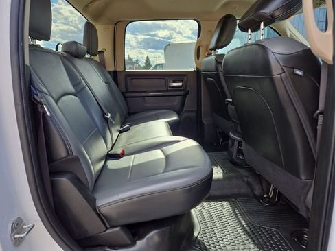 Used 2019 RAM 3500 Tradesman AWD/4WD image 32