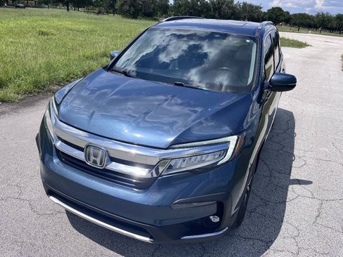 Used 2020 Honda Pilot Touring image 1