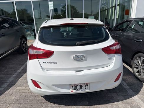 Used 2016 Hyundai Elantra GT FWD image 3