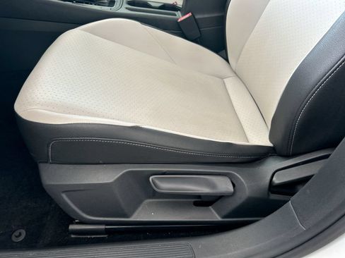 Certified 2021 Volkswagen Jetta R-Line w/ R-Line Cold Weather Package FWD image 13