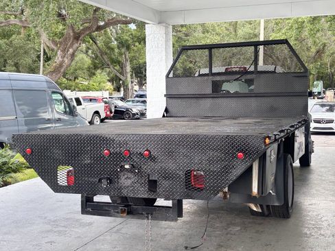 Used 2015 RAM 5500 Tradesman w/ Power & Remote Entry Group RWD image 9