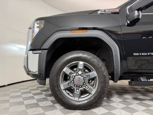 Used 2026 GMC Sierra 2500 SLT w/ SLT Convenience Package AWD/4WD image 10