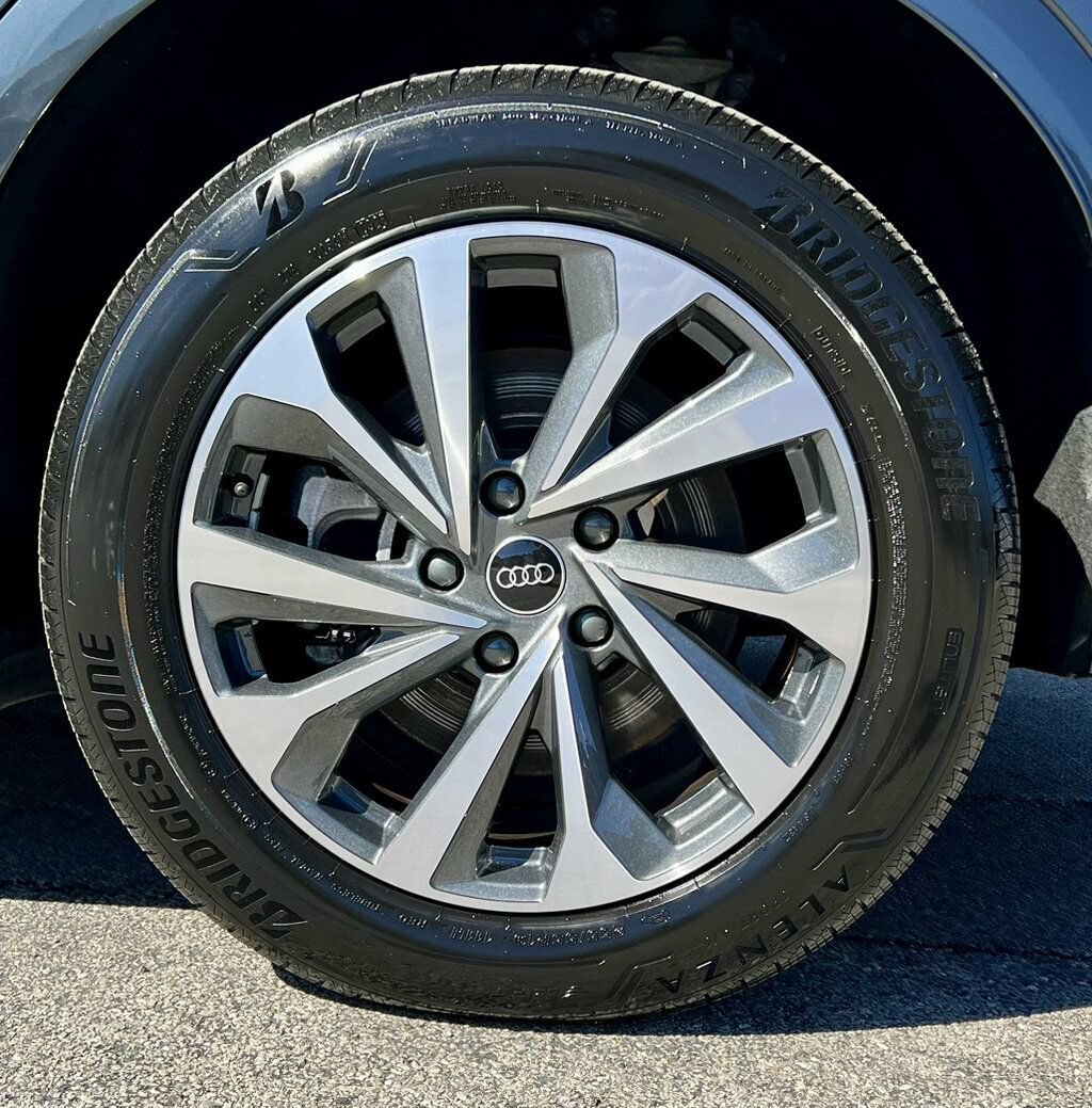Used 2025 Audi Q6 e-tron Premium w/ Convenience Package AWD/4WD image 25
