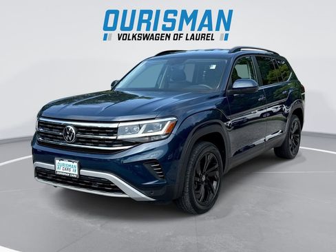 Used 2022 Volkswagen Atlas SE w/ Black Wheel Package AWD/4WD image 1