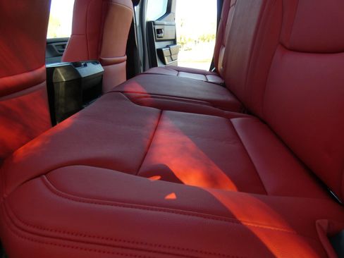 Used 2025 Toyota Tundra SR image 51