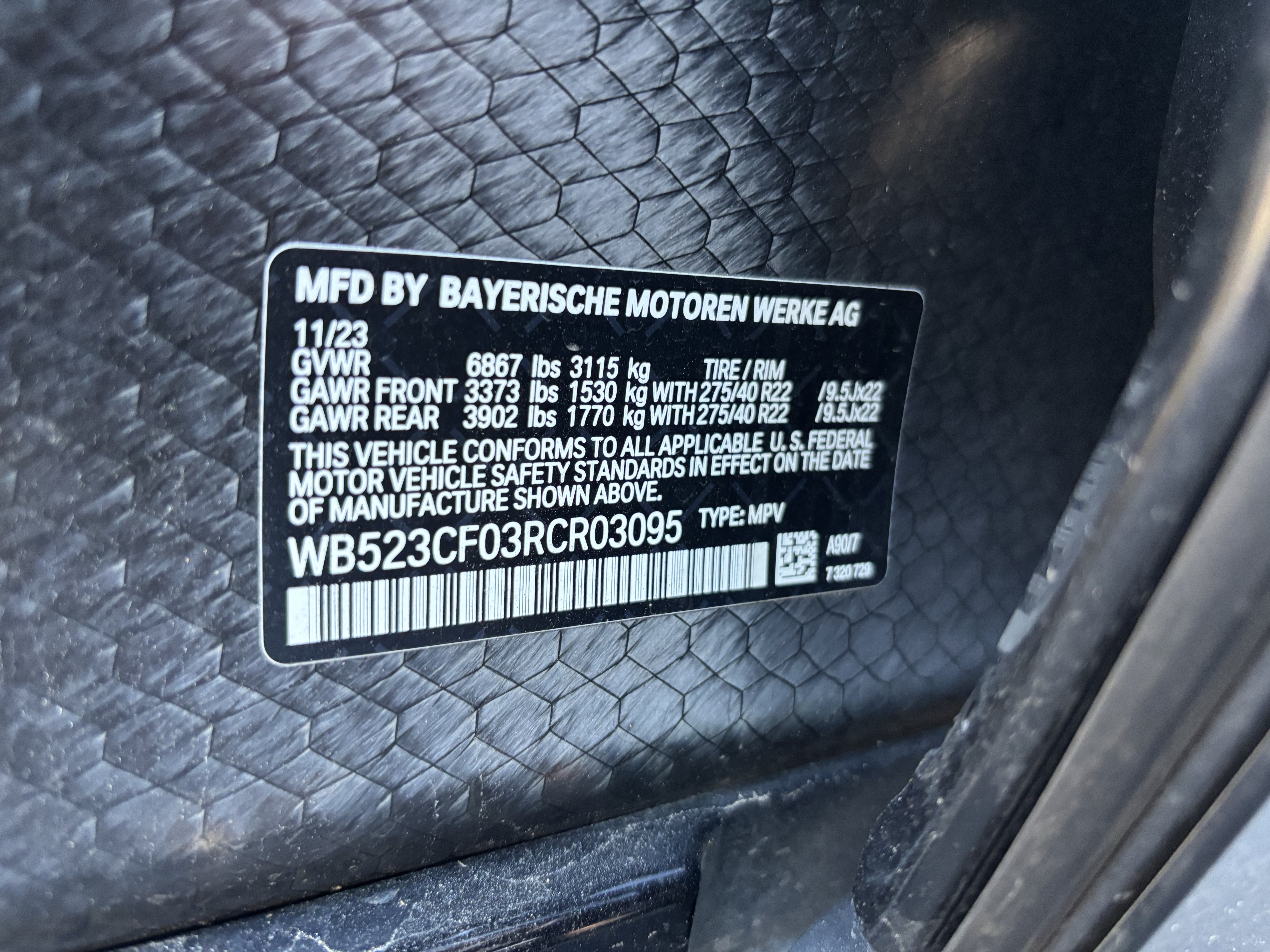 Used 2024 BMW iX xDrive50 w/ Premium Package AWD/4WD image 38