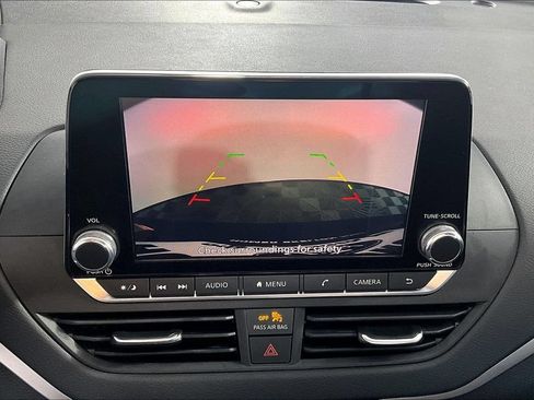 Used 2019 Nissan Altima 2.5 S FWD image 21