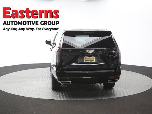 Used 2026 Cadillac Escalade ESV Luxury w/ Touring Package AWD/4WD image 46