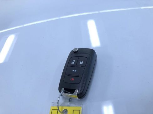 Used 2013 Chevrolet Cruze LS FWD image 29
