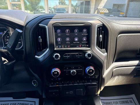 Used 2019 GMC Sierra 1500 AT4 w/ AT4 Premium Package AWD/4WD image 18