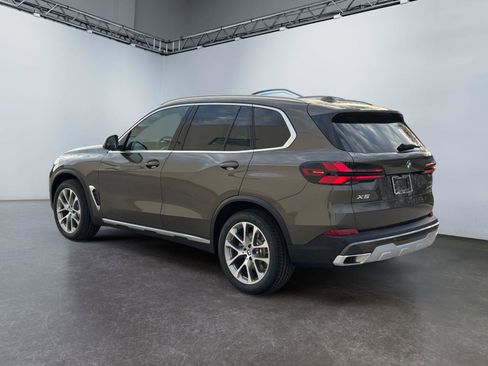 New 2026 BMW X5 xDrive40i image 5