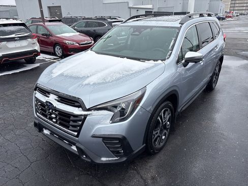 Certified 2023 Subaru Ascent Limited w/ Technology Package image 6