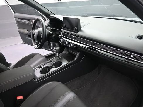 Certified 2025 Honda Civic Sport image 14