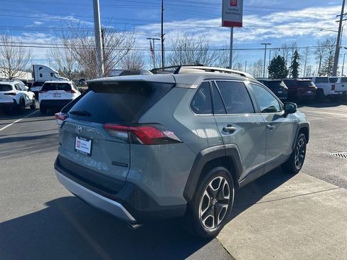 Used 2019 Toyota RAV4 Adventure image 5