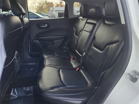 Used 2018 Jeep Compass Limited image 24