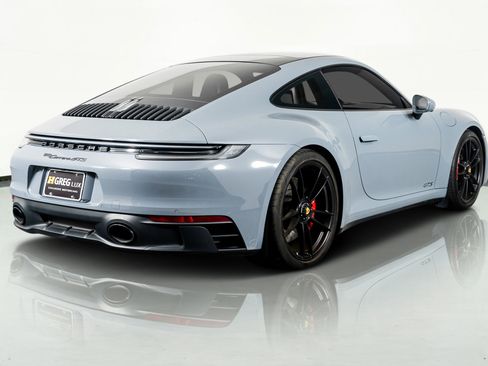 Used 2024 Porsche 911 Carrera 4 GTS image 10