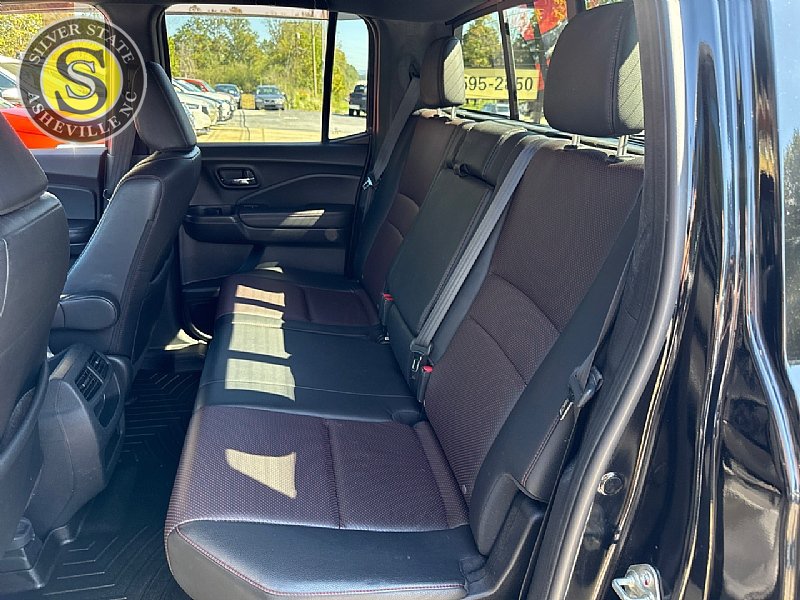 Used 2017 Honda Ridgeline Black Edition image 13