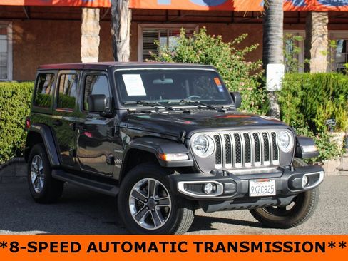 Used 2020 Jeep Wrangler Unlimited Sahara image 2