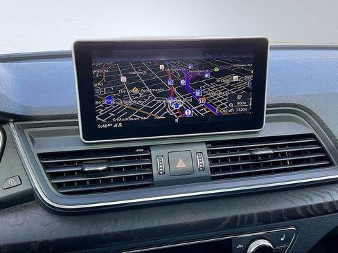 Used 2018 Audi Q5 2.0T Premium Plus w/ Premium Plus Package image 10