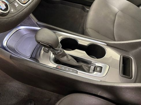 Used 2024 Chevrolet Malibu LT image 33