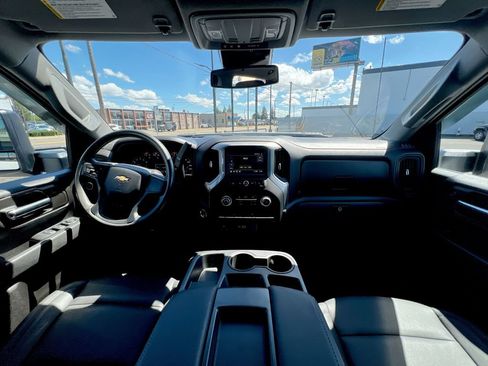 Used 2024 Chevrolet Silverado 2500 W/T w/ WT Convenience Package AWD/4WD image 18