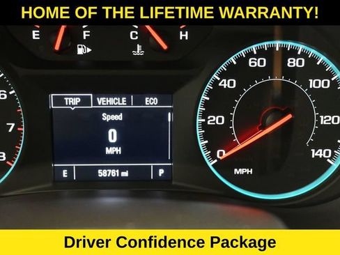 Used 2019 Chevrolet Malibu LT w/ Leather Package FWD image 17