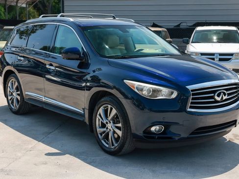 Used 2015 INFINITI QX60 FWD w/ Deluxe Touring Package image 9