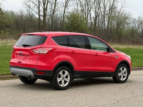 Used 2015 Ford Escape SE AWD/4WD image 34