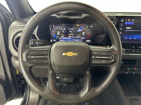 Used 2024 Chevrolet Colorado W/T image 14