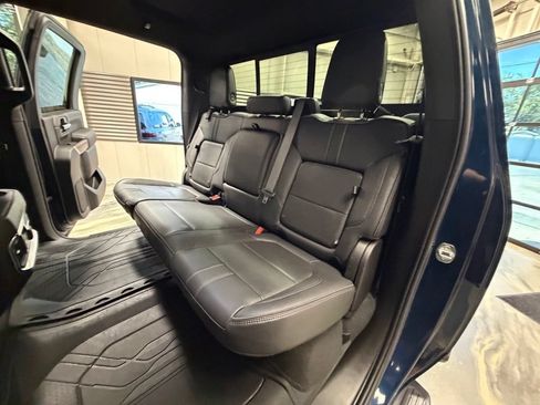 Used 2020 Chevrolet Silverado 2500 High Country w/ Z71 Off-Road Package AWD/4WD image 6