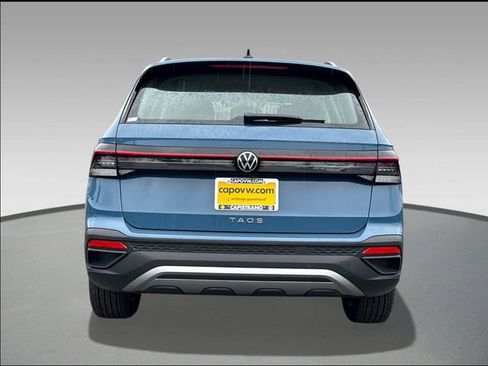 New 2026 Volkswagen Taos S image 5