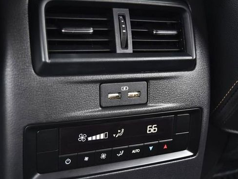 Used 2024 MAZDA CX-90 3.3 Turbo w/ Select Package image 23