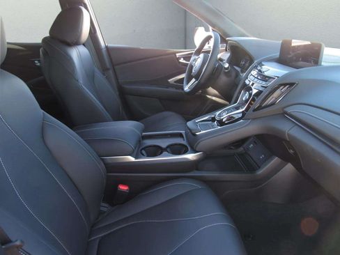 Certified 2025 Acura RDX SH-AWD image 9