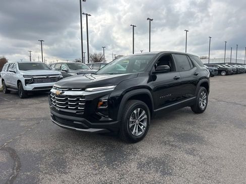 New 2026 Chevrolet Equinox LT w/ LPO, Floor Liner Package image 7