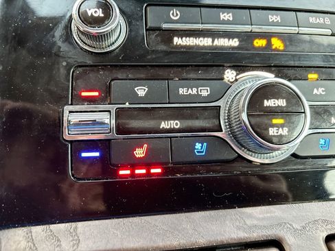 Used 2022 Lincoln Navigator L Reserve AWD/4WD image 33
