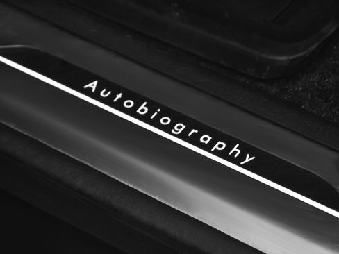 Used 2024 Land Rover Range Rover Autobiography AWD/4WD image 14