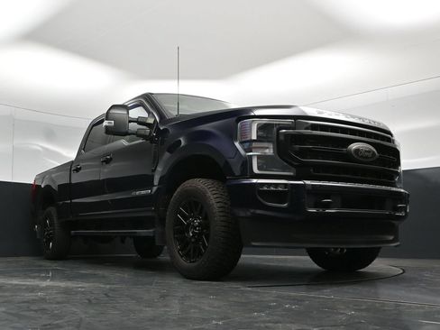 Used 2022 Ford F250 Lariat w/ Black Appearance Package AWD/4WD image 51