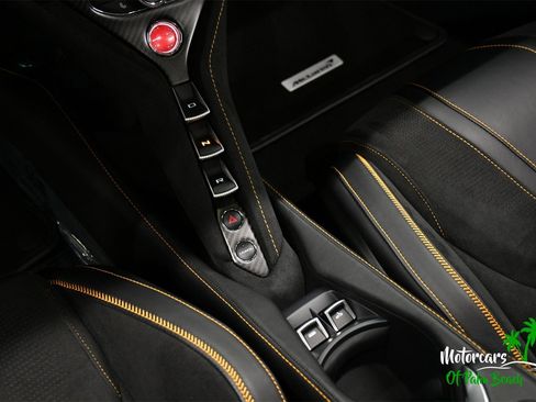 Used 2023 McLaren 720S Spider image 46