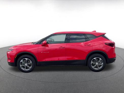 Used 2026 Chevrolet Blazer LT FWD image 7