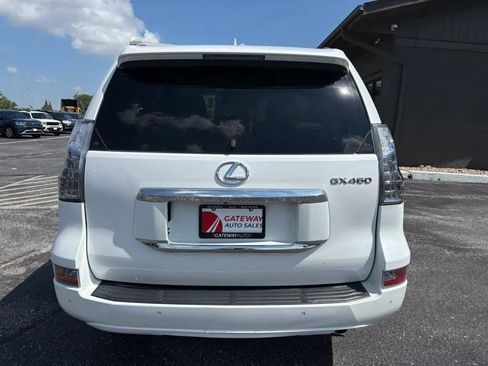 Used 2016 Lexus GX 460 w/ Premium Package AWD/4WD image 4