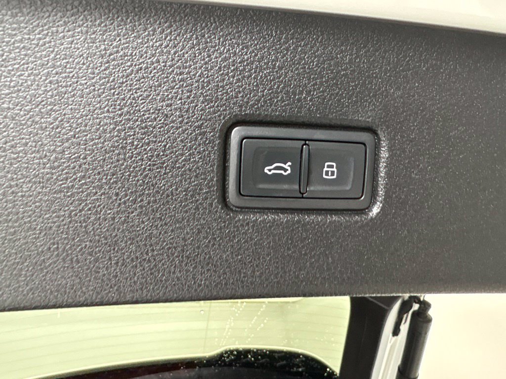 Certified 2024 Audi Q5 2.0T Premium Plus w/ Premium Plus Package AWD/4WD image 24