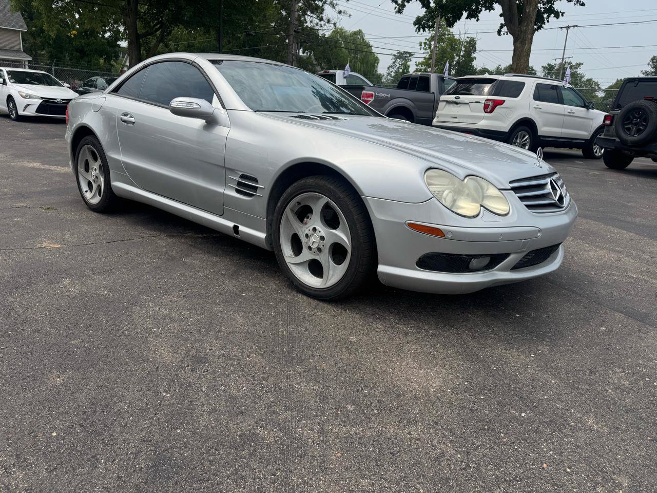 Used 2004 Mercedes-Benz SL 500 image 1