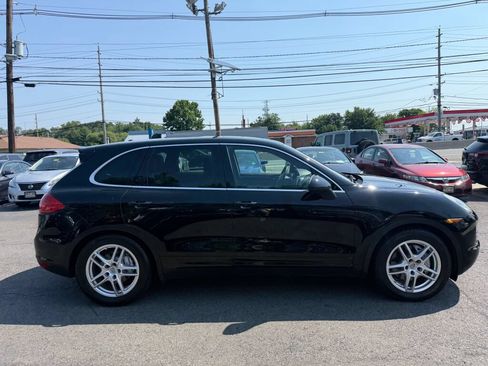 Used 2012 Porsche Cayenne S AWD/4WD image 8