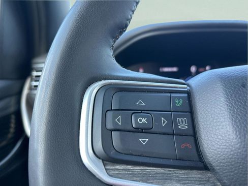 Certified 2024 Jeep Wagoneer L Series II w/ Flexible Seating Group image 16